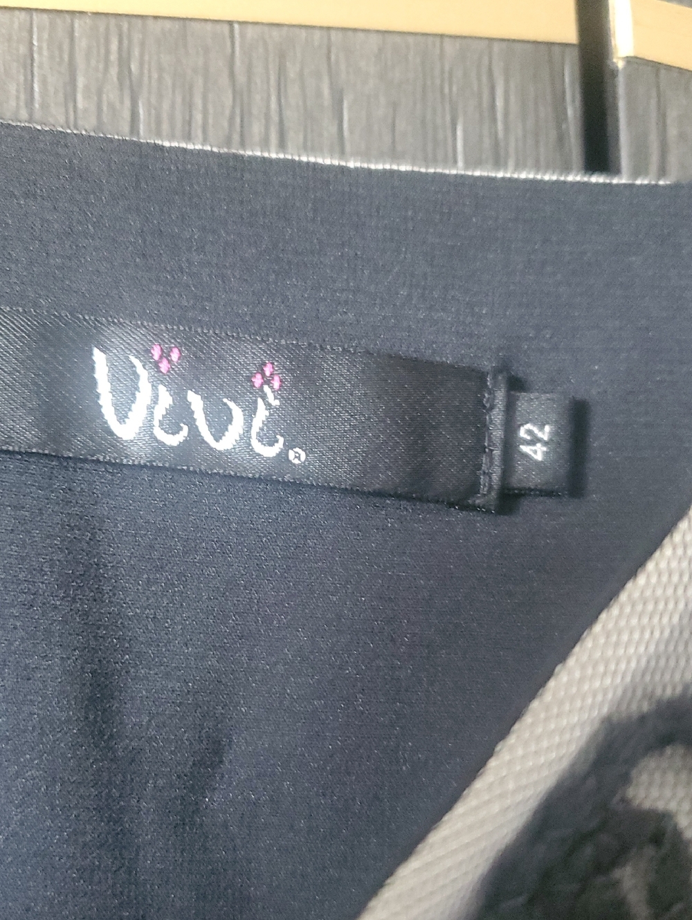 Vivi - Picture 2 of 6